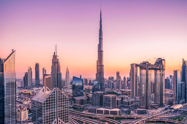 What Should Overseas Investors Consider Before Buying Luxury Real Estate in Dubai?